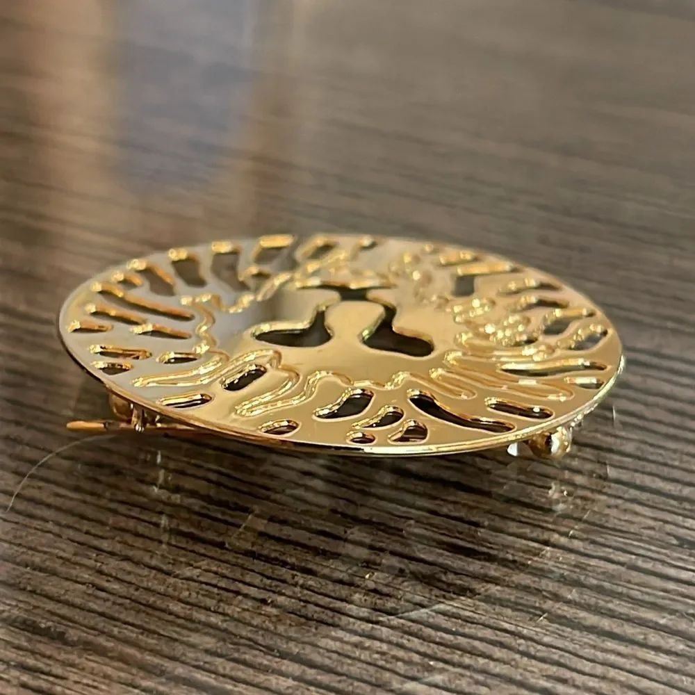Vintage Anne Klein Gold Tone Round Lion Head Logo Shiny Brooch Pin Designer